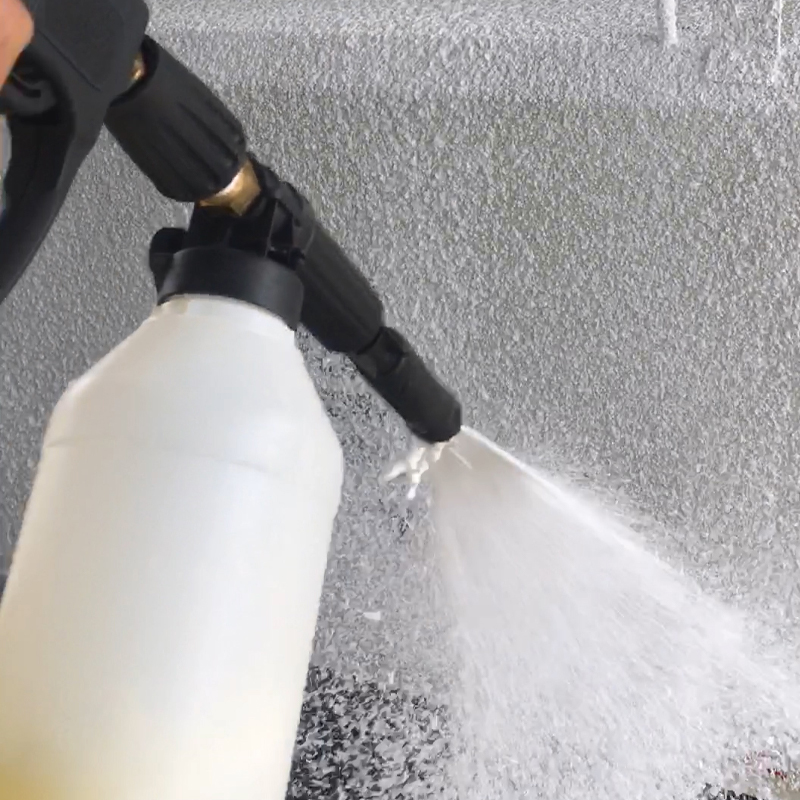 生豬運(yùn)輸車(chē)輛消毒后的注意事項(xiàng)